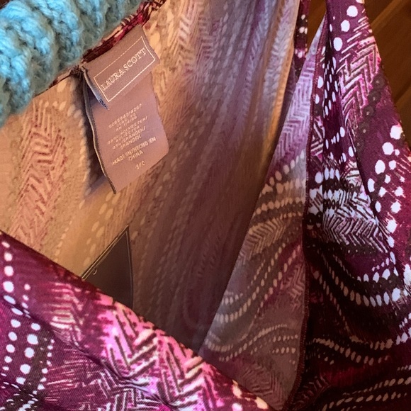 🌺NWT vintage pattern sleeveless blouse 🌺 - Picture 6 of 9